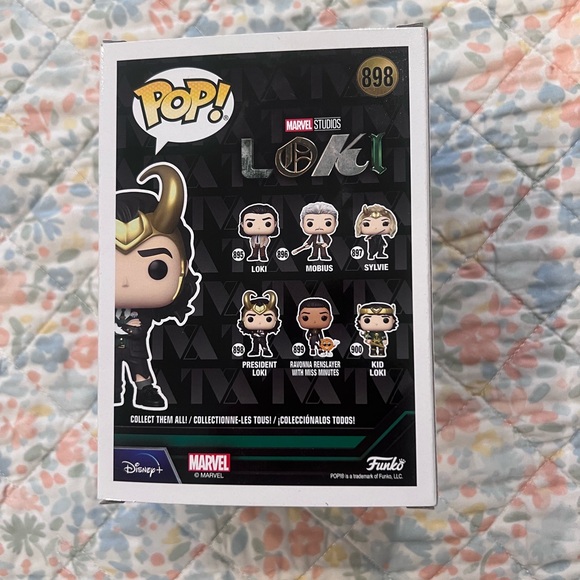 Funko Pop! Marvel Loki with Black Suit and Gold Horns - Picture 2 of 2